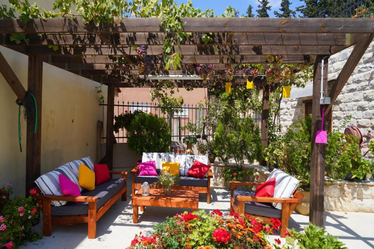 Abu Hanna Boutique By Ahlan Hospitality Nazareth Esterno foto