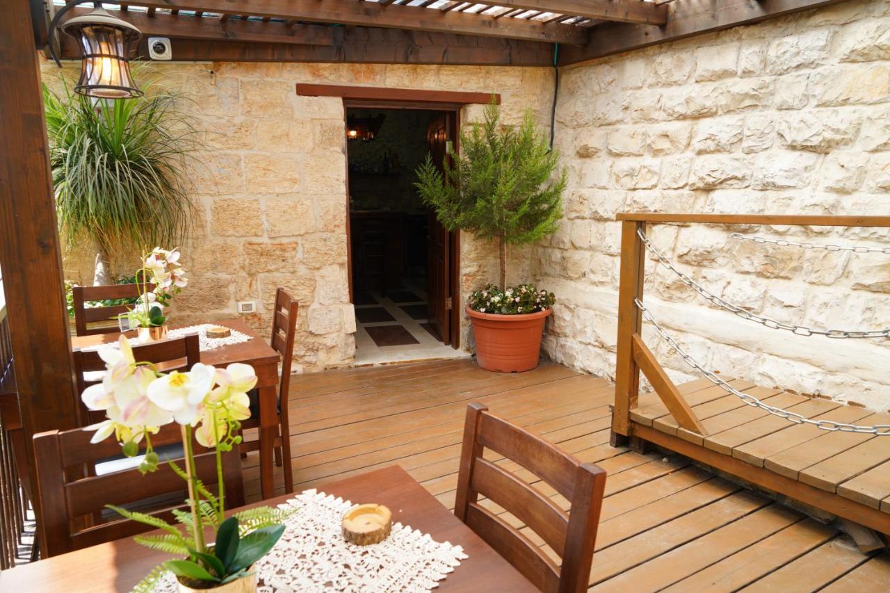 Abu Hanna Boutique By Ahlan Hospitality Nazareth Esterno foto
