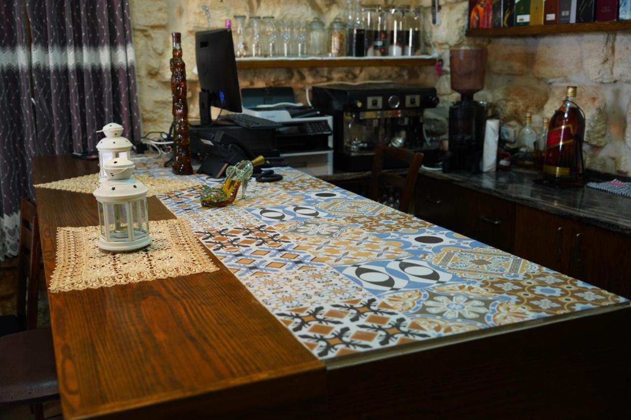 Abu Hanna Boutique By Ahlan Hospitality Nazareth Esterno foto